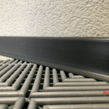 plinthe PVC gris foncé