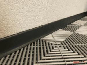 plinthe PVC à coller