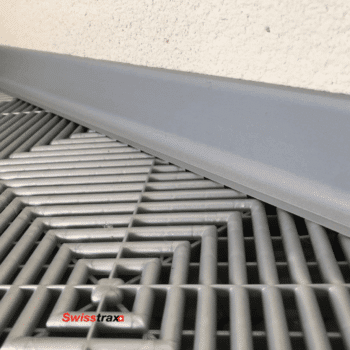 plinthe PVC à coller gris