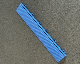 bordure dalle clipsable bleu