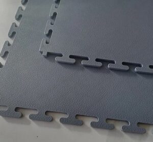 dalle pvc garage clipsable gris foncé