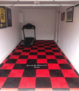sol pour garage rouge et noir